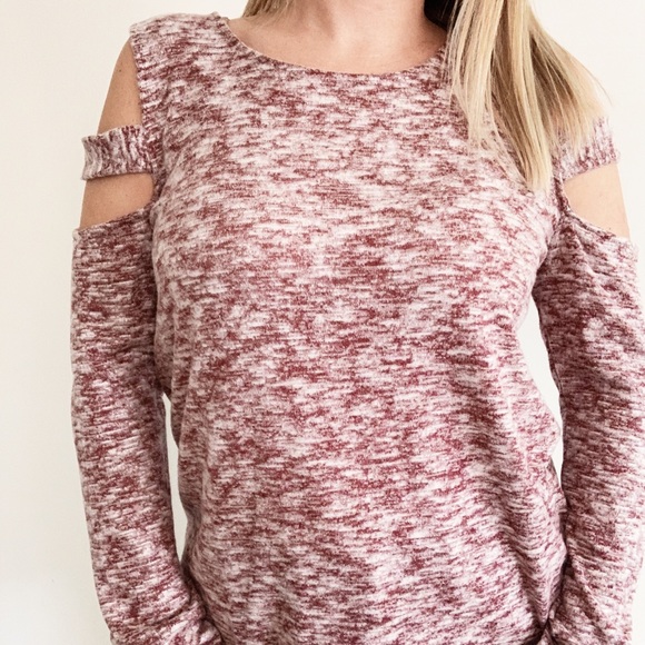 Burgundy Cold Shoulder Long Sleeve Top - Picture 3 of 5